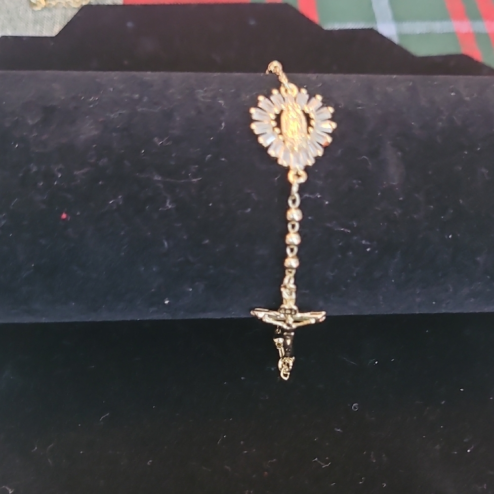 Pretty Bird Gold Religious Bracelet